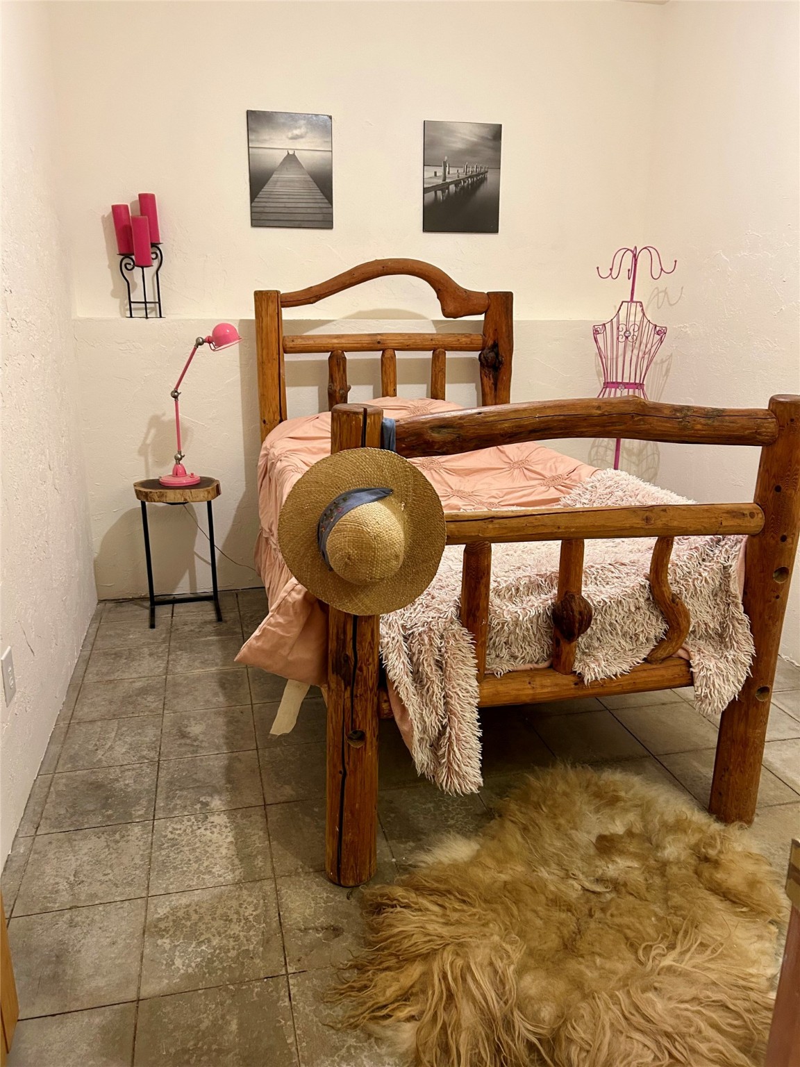 Marion, Montana 59925, United States, 2 Bedrooms Bedrooms, ,1 BathroomBathrooms,Residential,Active,141816