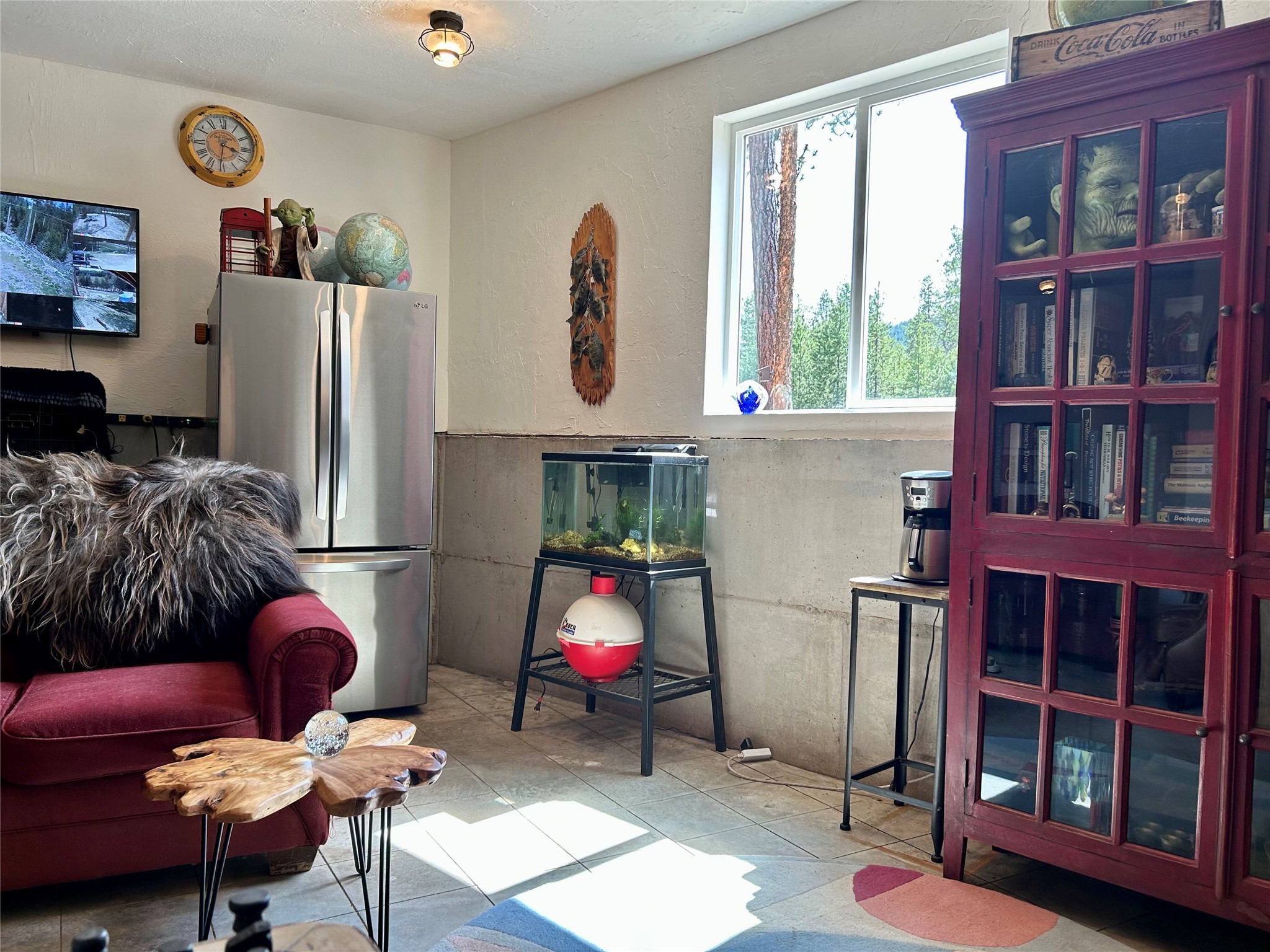 Marion, Montana 59925, United States, 2 Bedrooms Bedrooms, ,1 BathroomBathrooms,Residential,Active,141816