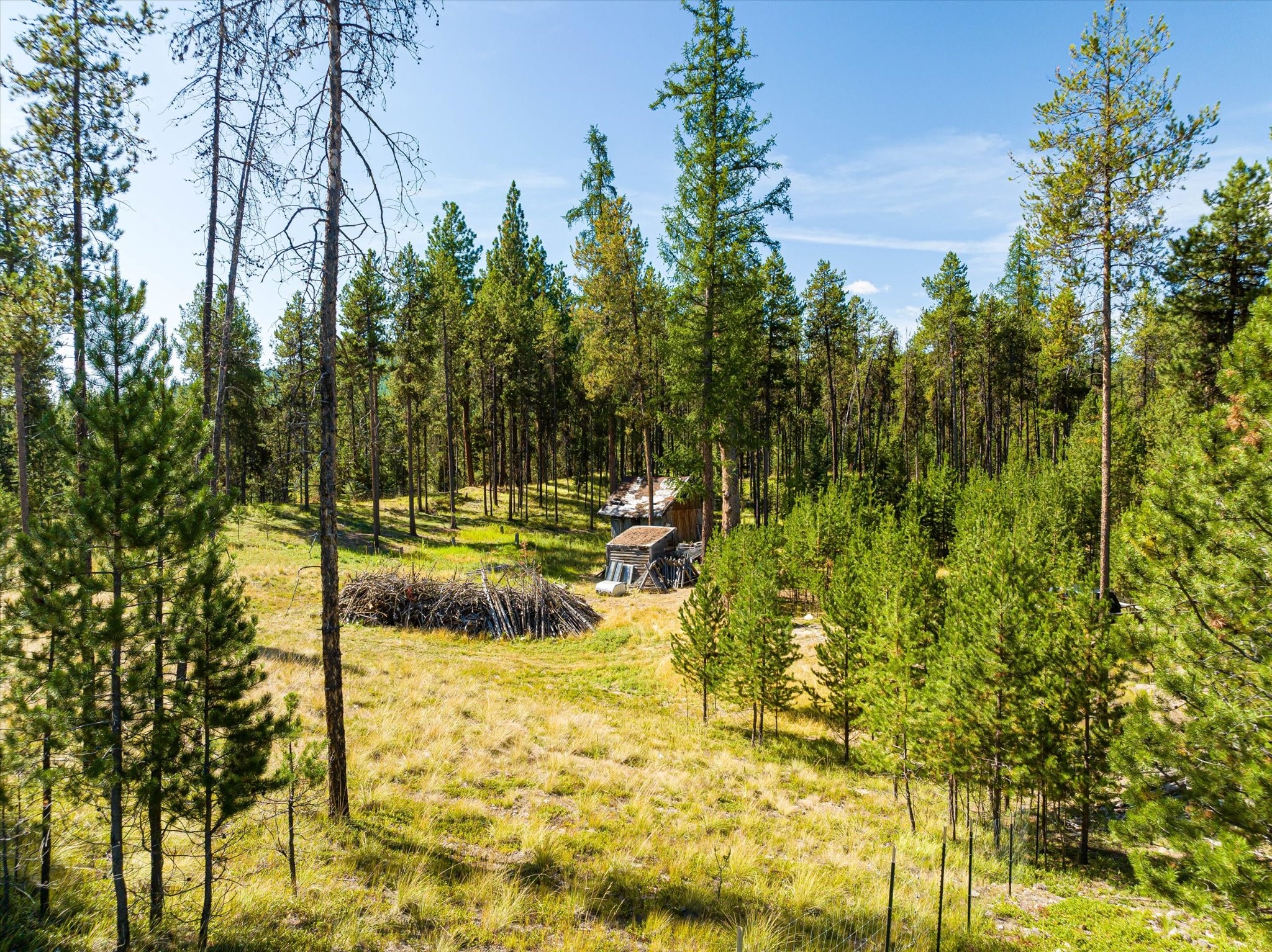 Marion, Montana 59925, United States, 2 Bedrooms Bedrooms, ,1 BathroomBathrooms,Residential,Active,141816