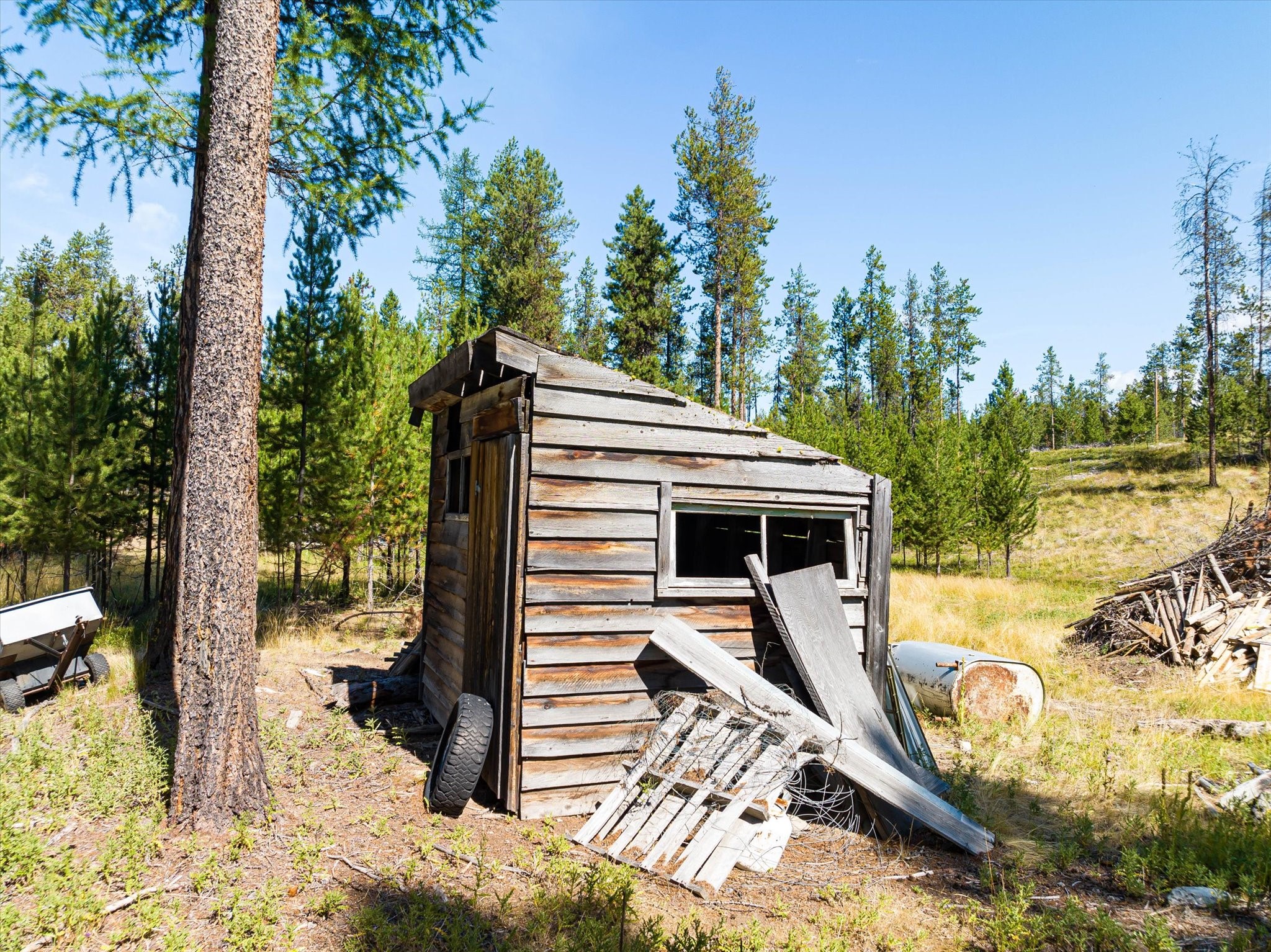 Marion, Montana 59925, United States, 2 Bedrooms Bedrooms, ,1 BathroomBathrooms,Residential,Active,141816