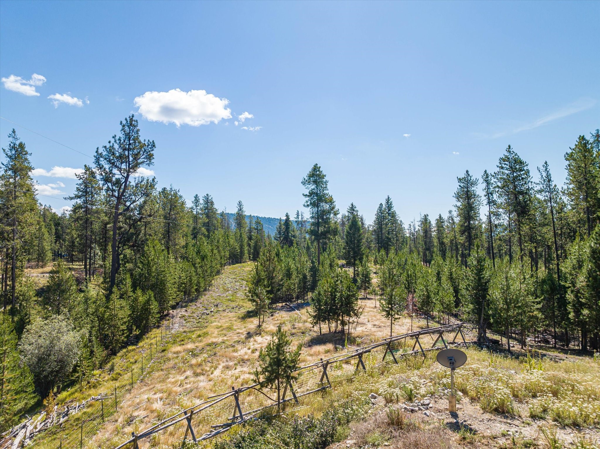 Marion, Montana 59925, United States, 2 Bedrooms Bedrooms, ,1 BathroomBathrooms,Residential,Active,141816