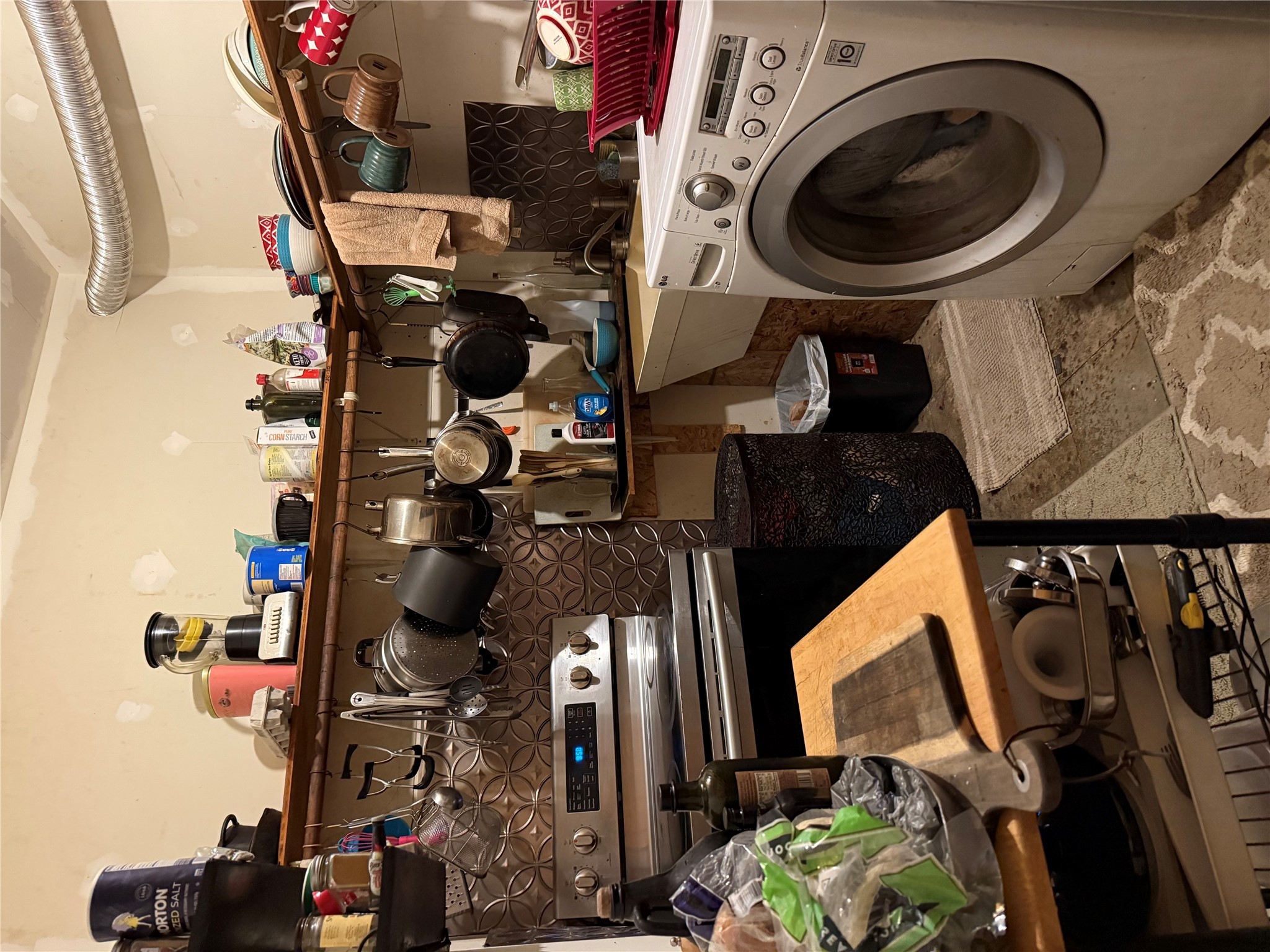 Marion, Montana 59925, United States, 2 Bedrooms Bedrooms, ,1 BathroomBathrooms,Residential,Active,141816