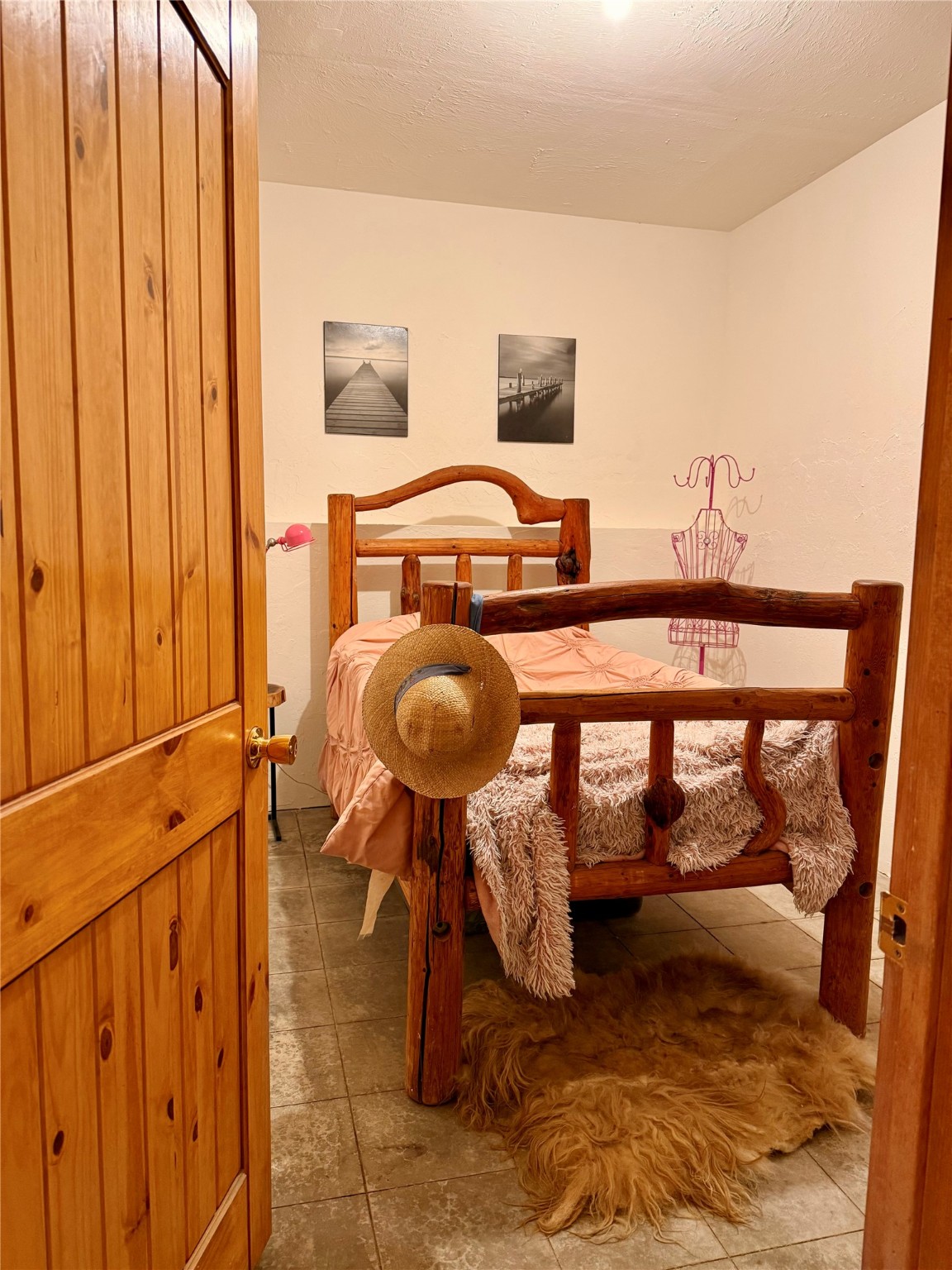 Marion, Montana 59925, United States, 2 Bedrooms Bedrooms, ,1 BathroomBathrooms,Residential,Active,141816