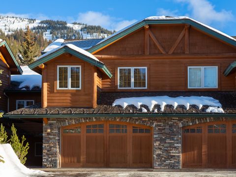 Tiny photo for 325 Moose Run Drive, Whitefish, MT 59937 (MLS # 30063833)