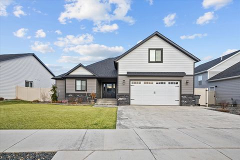 Photo of 364 Meadow View Loop, East Helena, MT 59635 (MLS # 30066014)