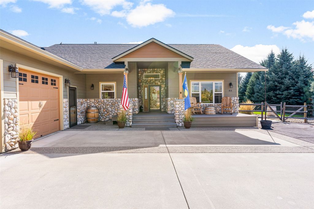 Photo of 85 Edge Drive, Stevensville, MT 59870 (MLS # 30058182)
