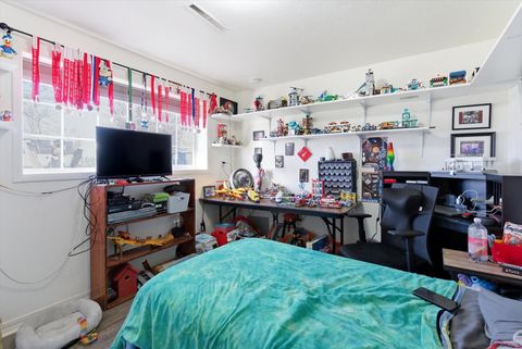 Tiny photo for 19 Glacier Street, Kalispell, MT 59901 (MLS # 30067948)