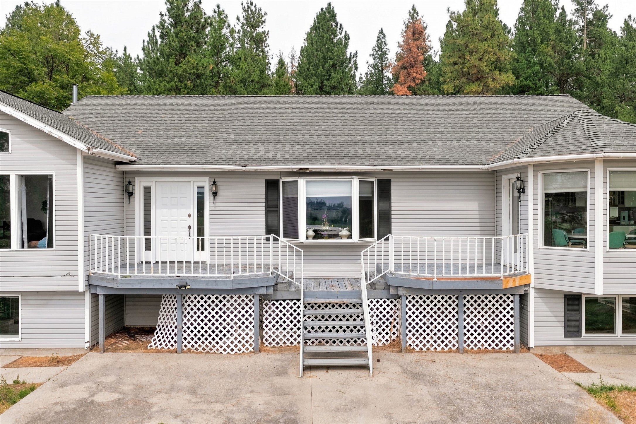 382 Sweathouse Creek Road