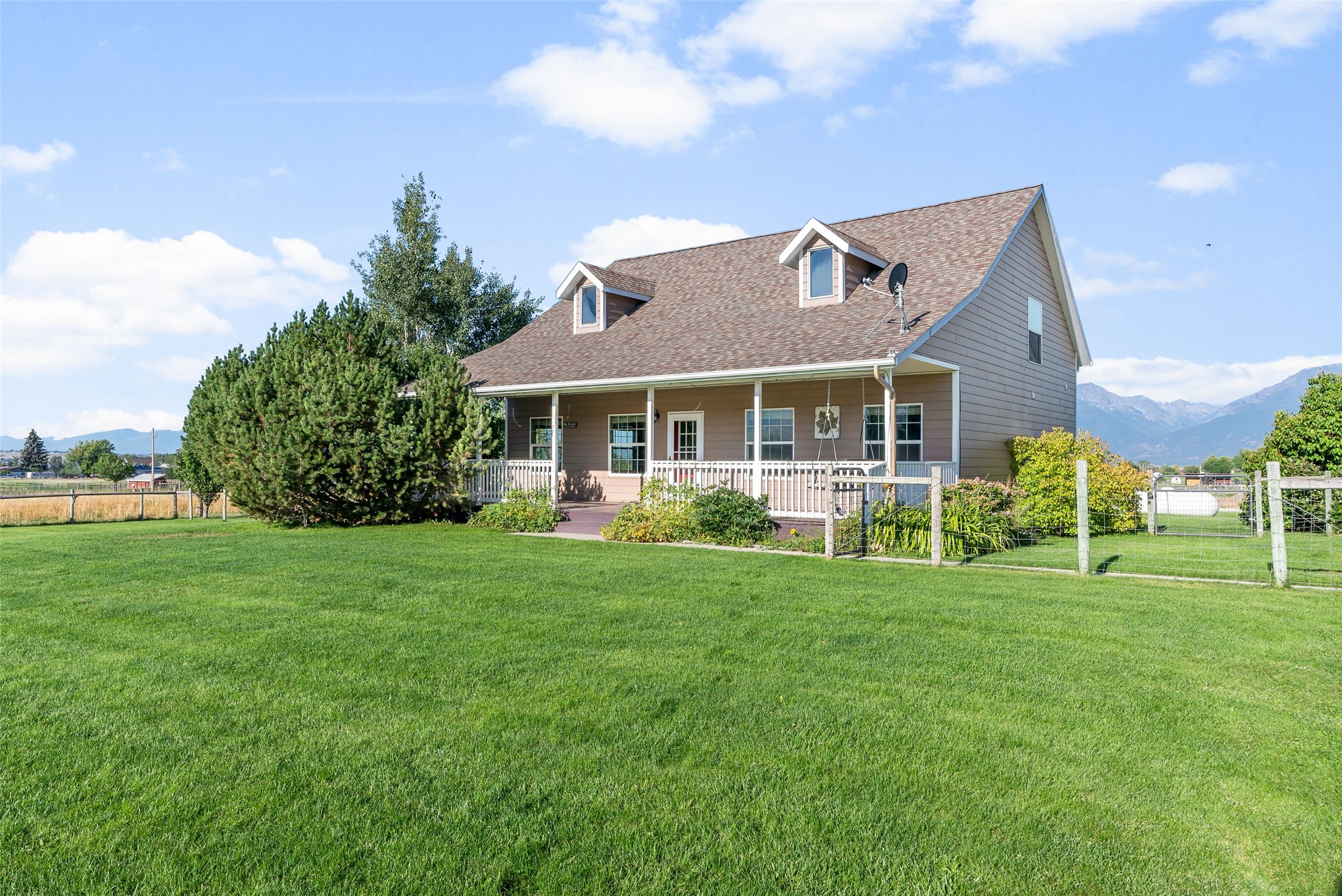 Stevensville, Montana 59870, United States, 3 Bedrooms Bedrooms, ,3 BathroomsBathrooms,Residential,Active,88031