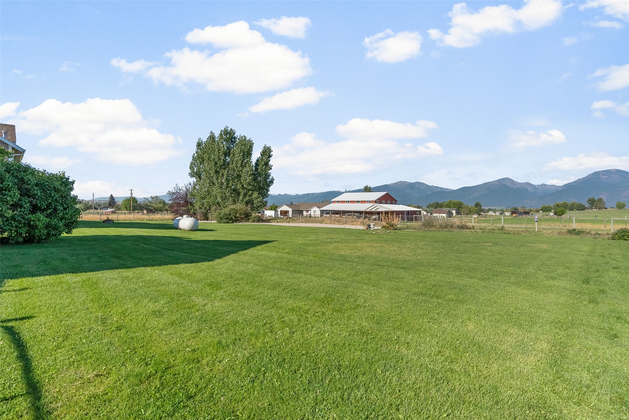 Stevensville, Montana 59870, United States, 3 Bedrooms Bedrooms, ,3 BathroomsBathrooms,Residential,Active,88031