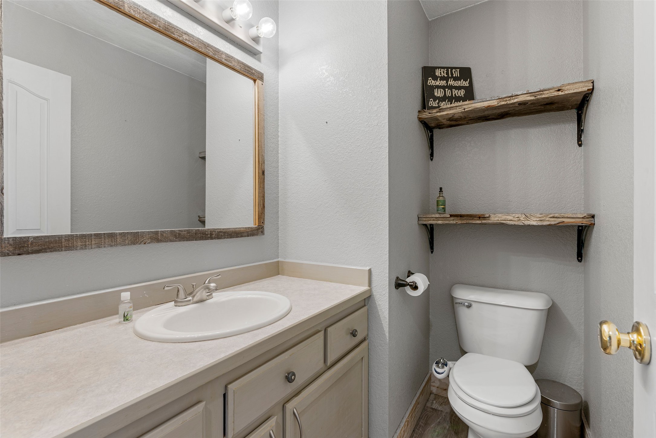 Stevensville, Montana 59870, United States, 3 Bedrooms Bedrooms, ,3 BathroomsBathrooms,Residential,Active,88031