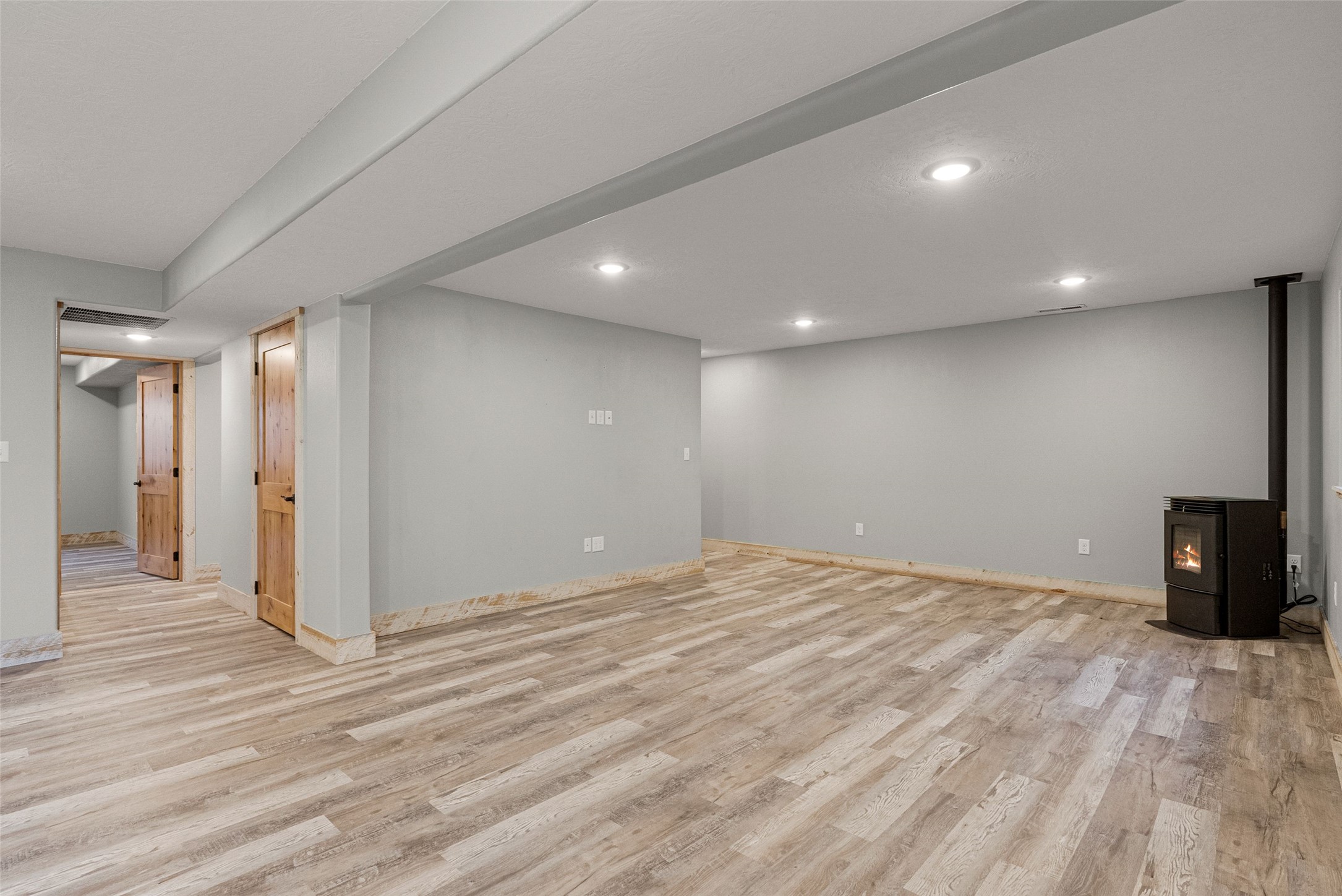 Stevensville, Montana 59870, United States, 3 Bedrooms Bedrooms, ,3 BathroomsBathrooms,Residential,Active,88031