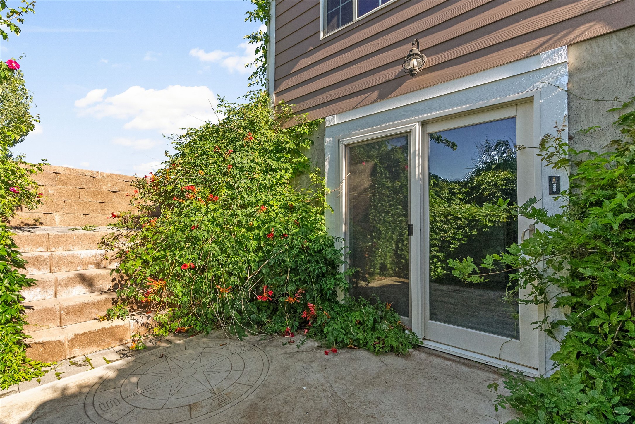 Stevensville, Montana 59870, United States, 3 Bedrooms Bedrooms, ,3 BathroomsBathrooms,Residential,Active,88031