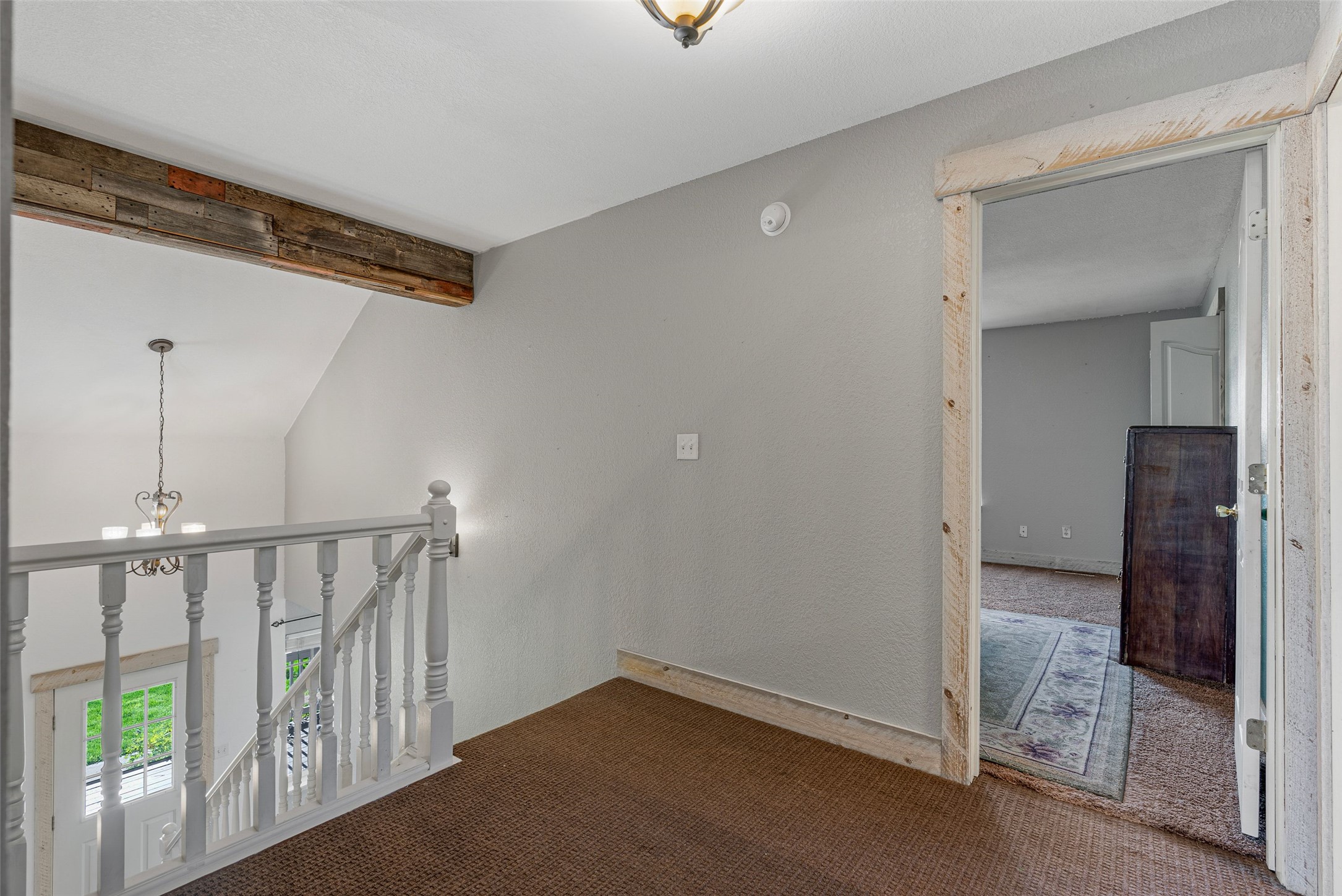 Stevensville, Montana 59870, United States, 3 Bedrooms Bedrooms, ,3 BathroomsBathrooms,Residential,Active,88031