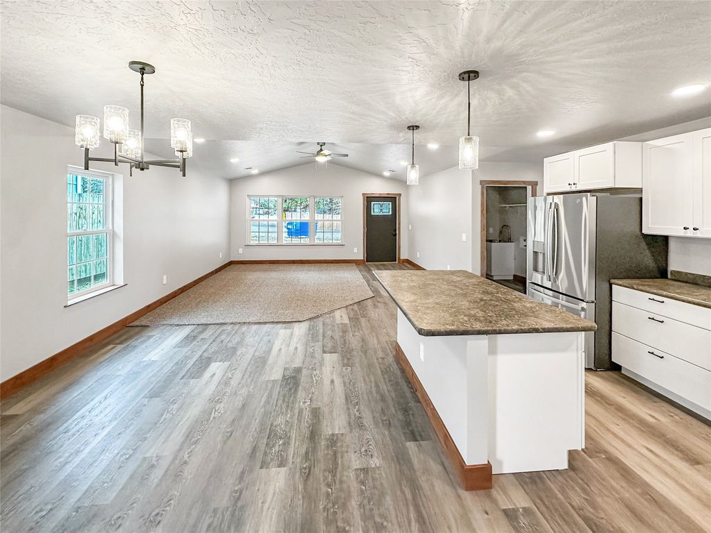 Photo of 630 23rd Street NE, Black Eagle, MT 59414 (MLS # 30069517)