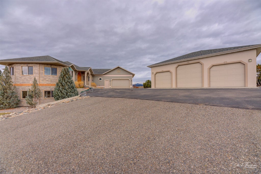 Photo of 3900 Topaz Court, Helena, MT 59602 (MLS # 30078848)