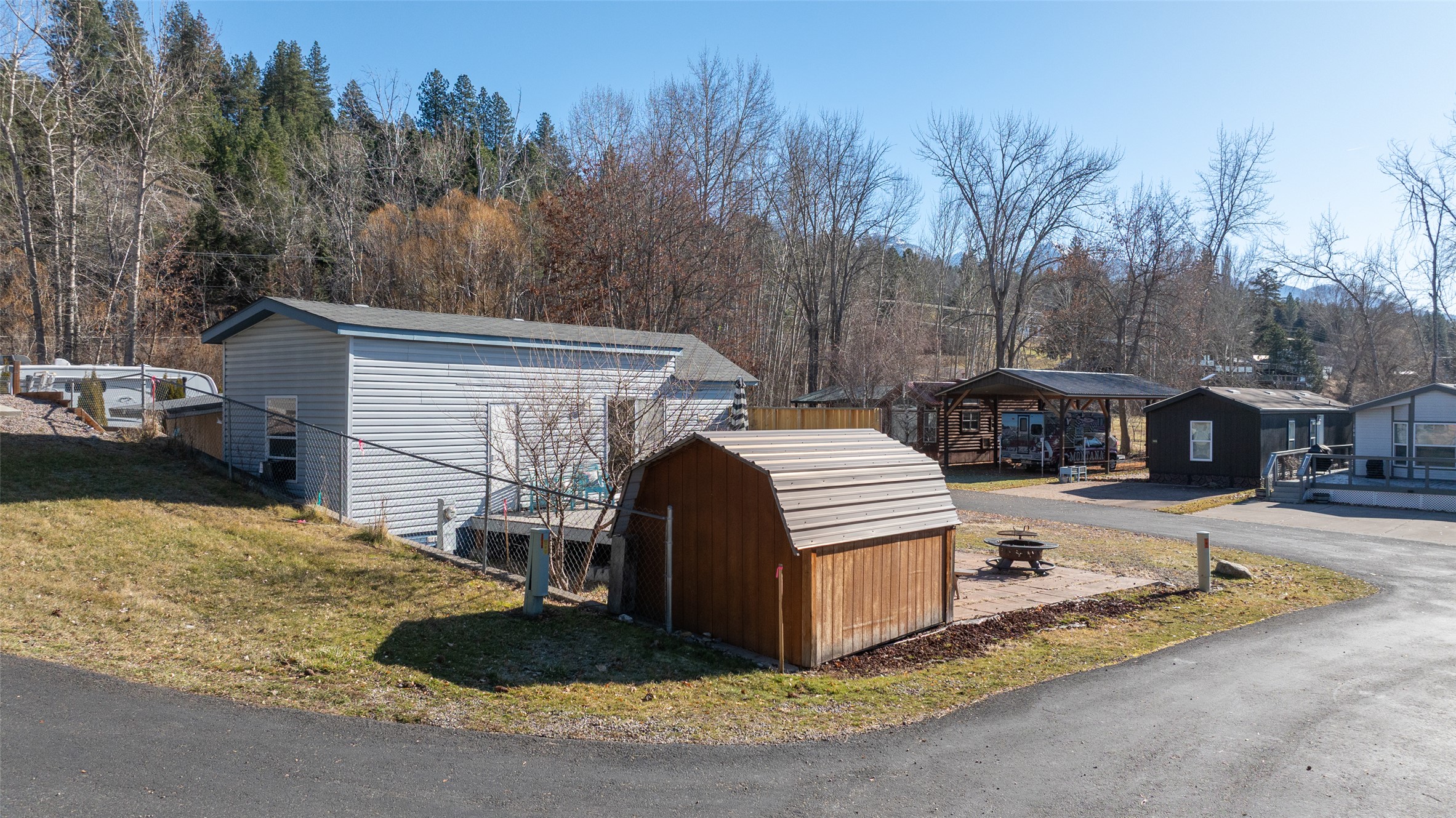 36953 MT Hwy 35 115 and 116