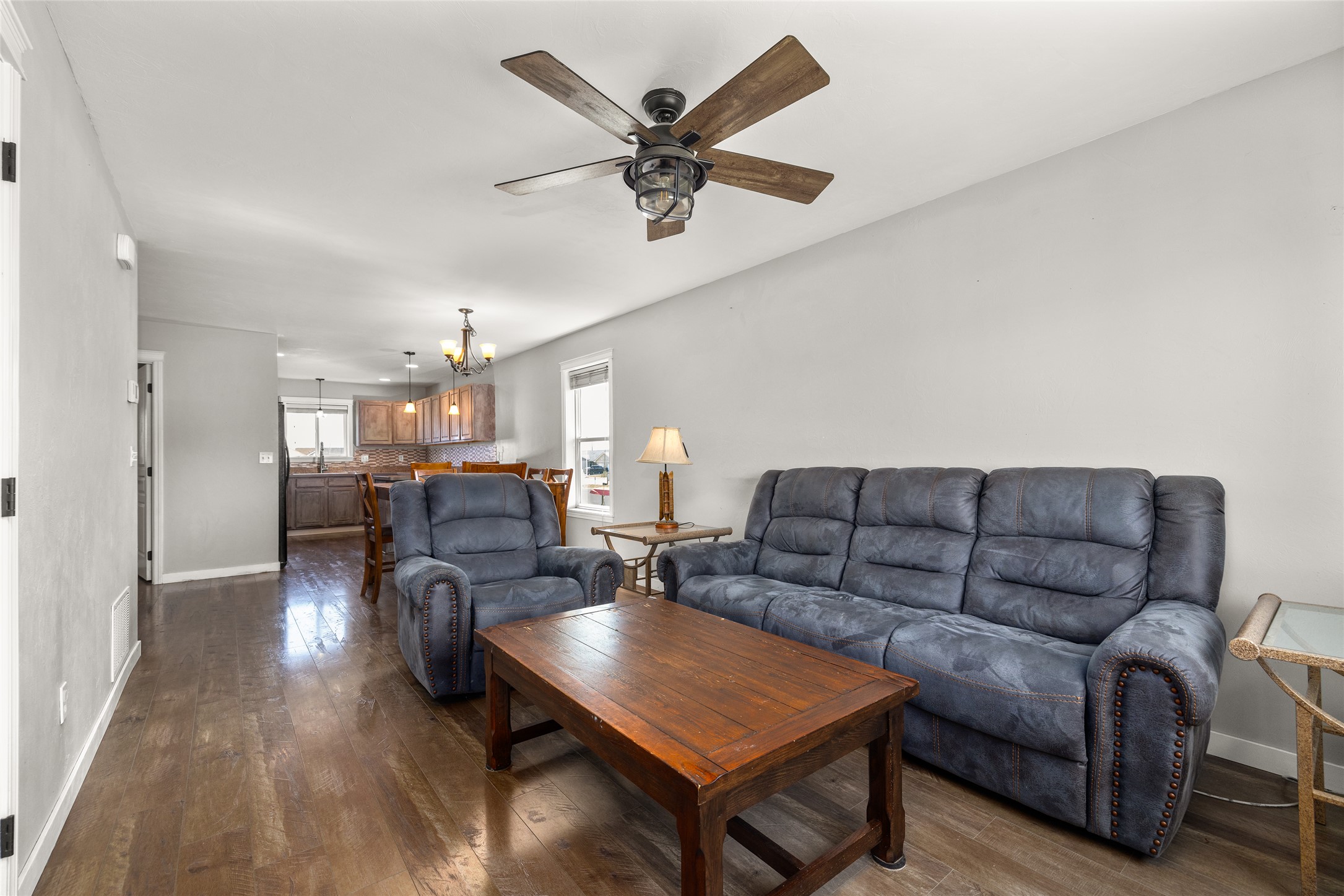 111 Looking Glass Avenue