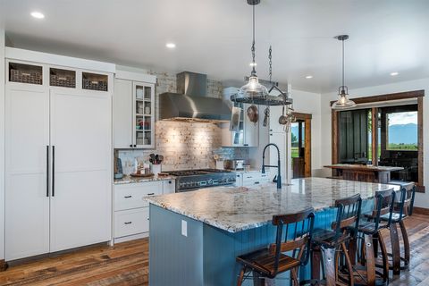 Tiny photo for 45331 Turnquist Road, Ronan, MT 59864 (MLS # 30051224)