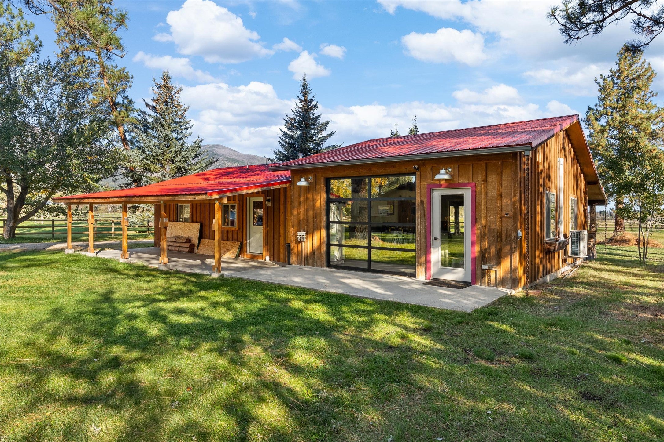 5165 Moores Way