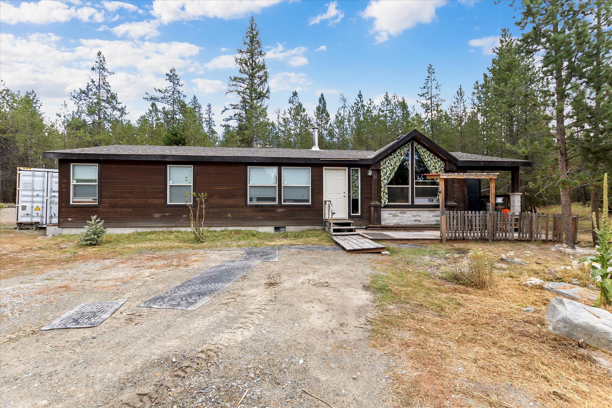 10657 US Highway 2 W