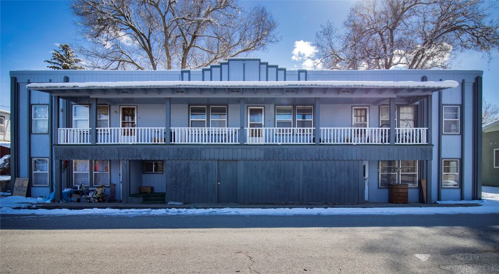 Photo of 101 1st Avenue N, Hot Springs, MT 59845 (MLS # 30067232)