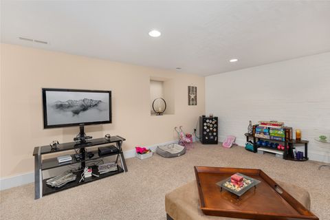 Tiny photo for 418 5th Street N #7, Great Falls, MT 59401 (MLS # 30070676)