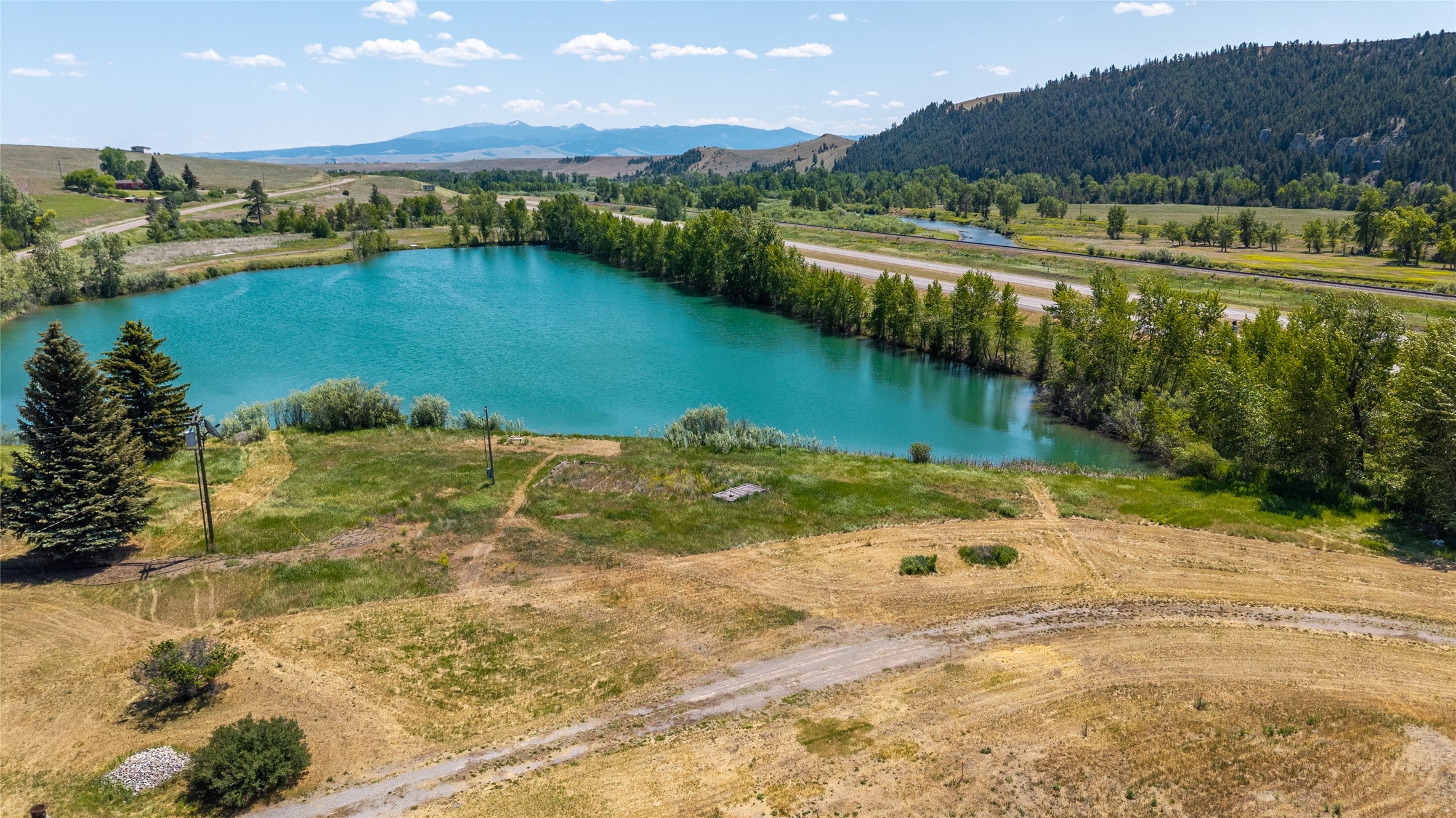 239 Drummond Frontage Road