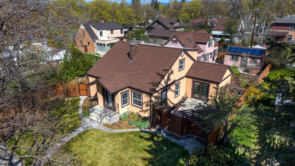 Photo of 420 Hastings Avenue, Missoula, MT 59801 (MLS # 30069838)