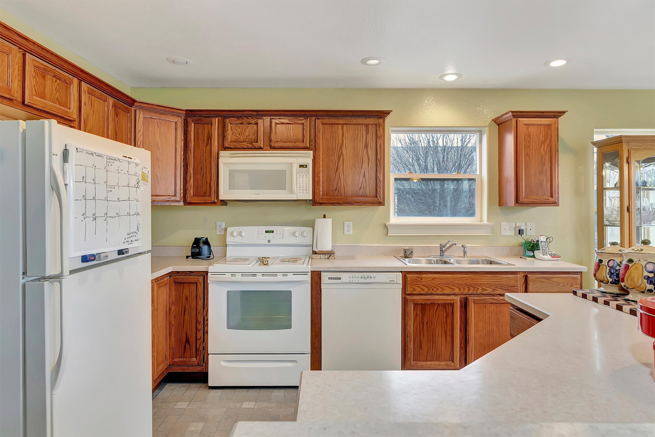 Corvallis, Montana 59828, United States, 3 Bedrooms Bedrooms, ,2 BathroomsBathrooms,Residential,Pending,27366