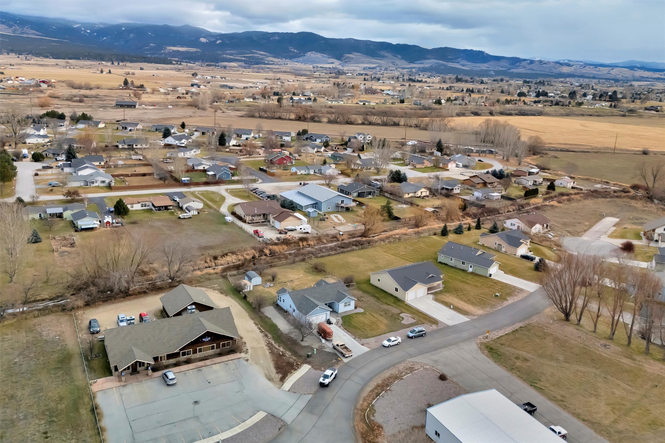 Corvallis, Montana 59828, United States, 3 Bedrooms Bedrooms, ,2 BathroomsBathrooms,Residential,Pending,27366