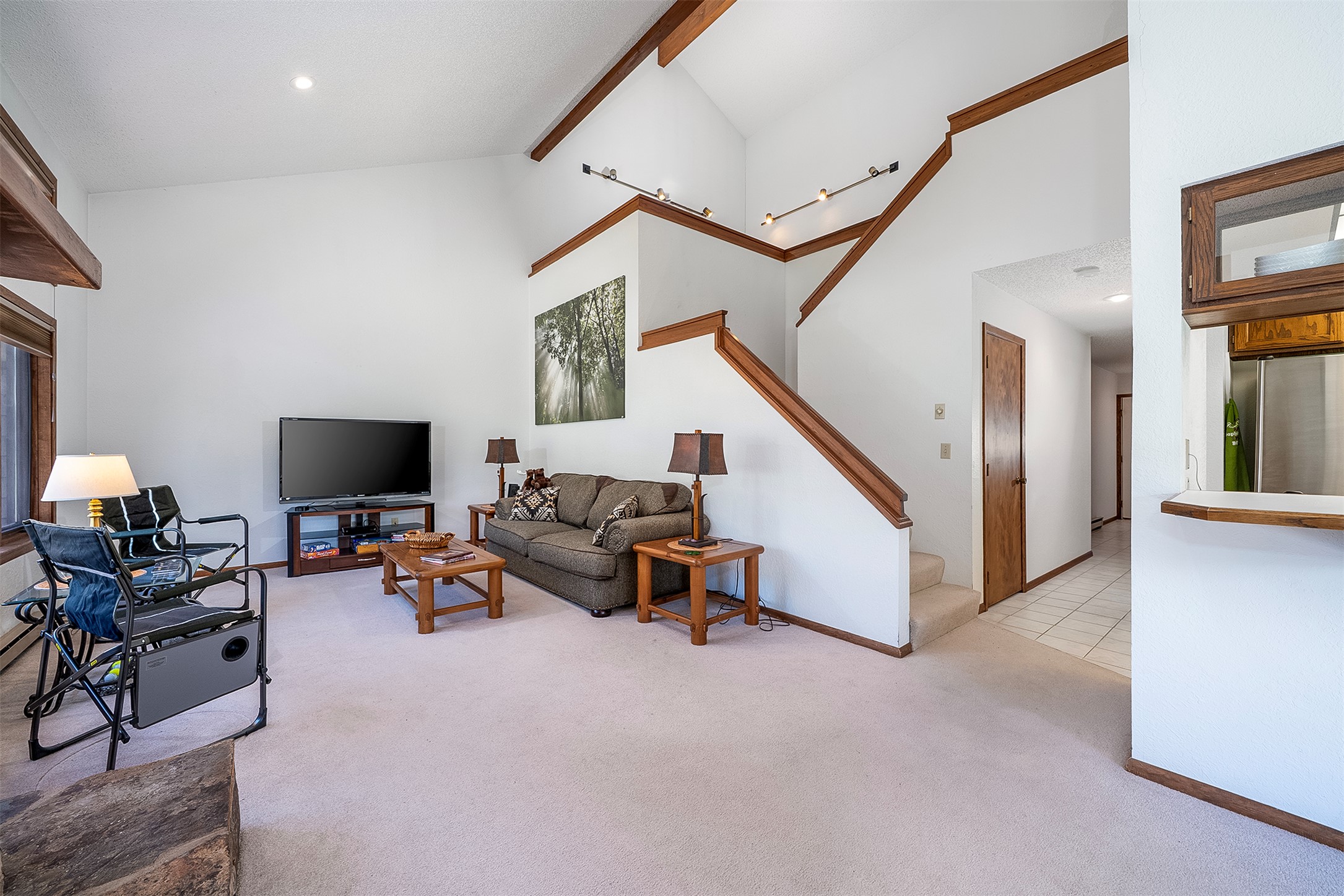 100 Fairway Drive 100