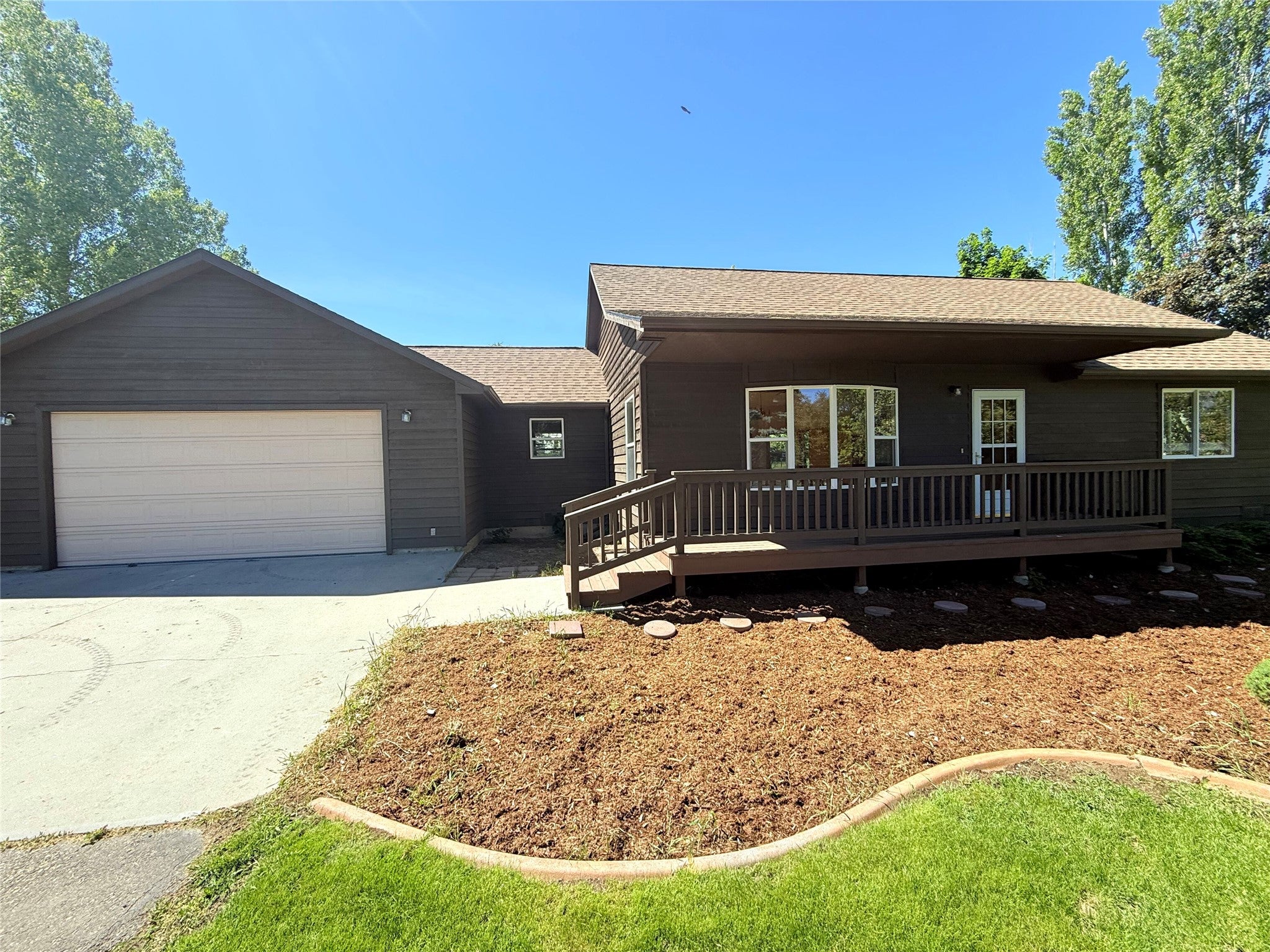 451 Powell Way