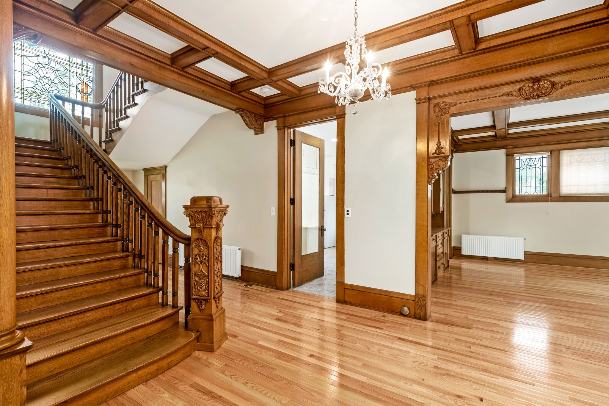 207 3rd Avenue N