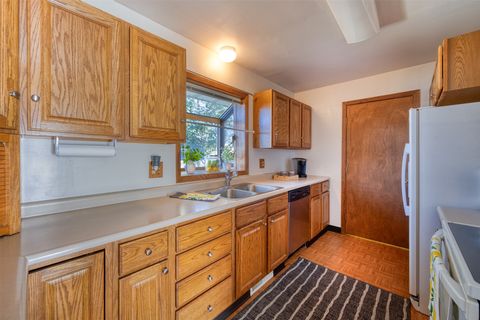 Tiny photo for 1709 32nd Street S, Great Falls, MT 59405 (MLS # 30070274)