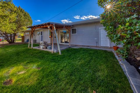 Tiny photo for 1709 32nd Street S, Great Falls, MT 59405 (MLS # 30070274)