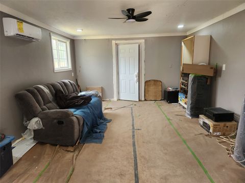 Tiny photo for 456 Cooper Lane, Hamilton, MT 59840 (MLS # 30071313)