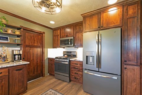 Tiny photo for 456 Cooper Lane, Hamilton, MT 59840 (MLS # 30071313)