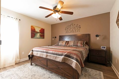 Tiny photo for 456 Cooper Lane, Hamilton, MT 59840 (MLS # 30071313)