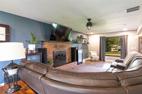 Tiny photo for 456 Cooper Lane, Hamilton, MT 59840 (MLS # 30071313)