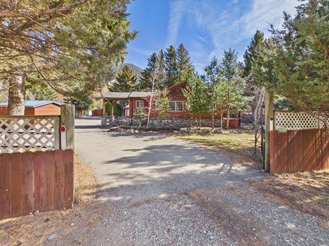 Photo of 4964 Us Highway 89 S, Livingston, MT 59047 (MLS # 30066483)