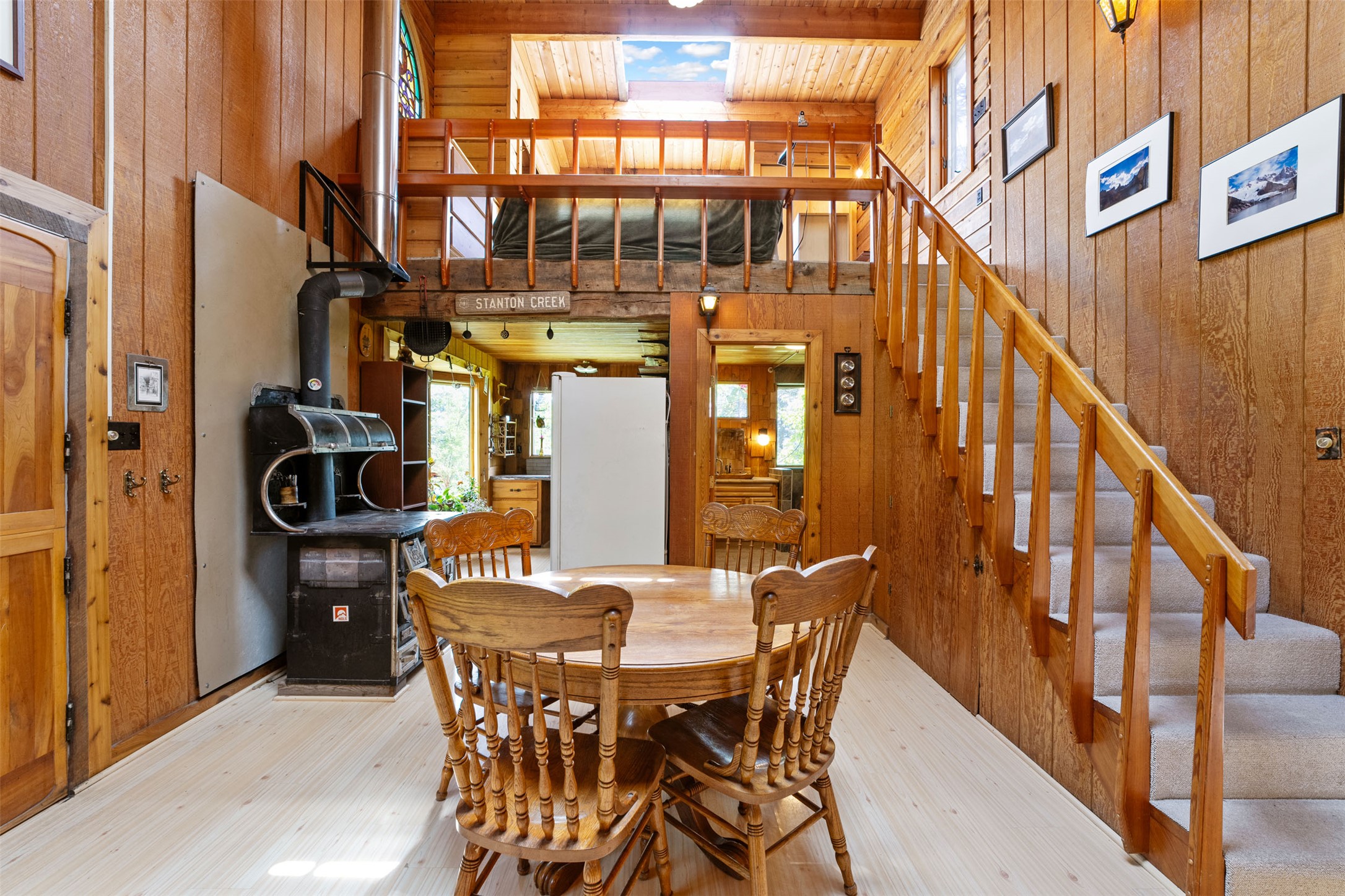 Bigfork, Montana 59911, United States, 3 Bedrooms Bedrooms, ,2 BathroomsBathrooms,Residential,Active,147207