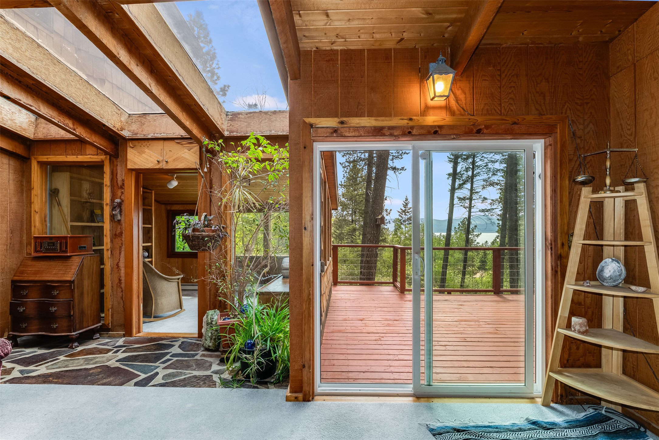 Bigfork, Montana 59911, United States, 3 Bedrooms Bedrooms, ,2 BathroomsBathrooms,Residential,Active,147207