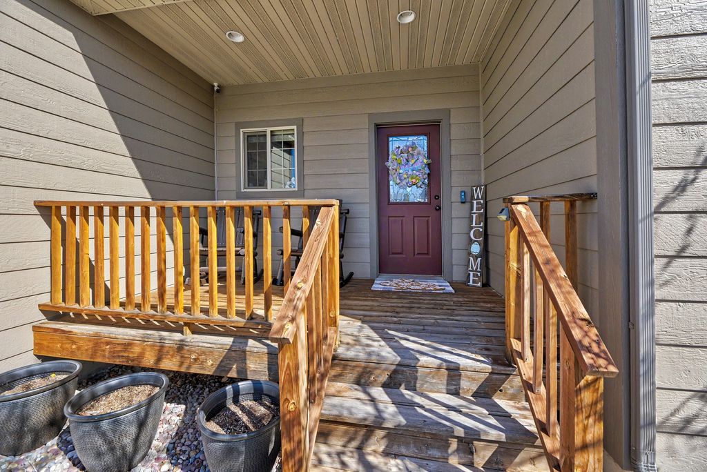Photo of 850 Isy Loop, Helena, MT 59602 (MLS # 30069221)