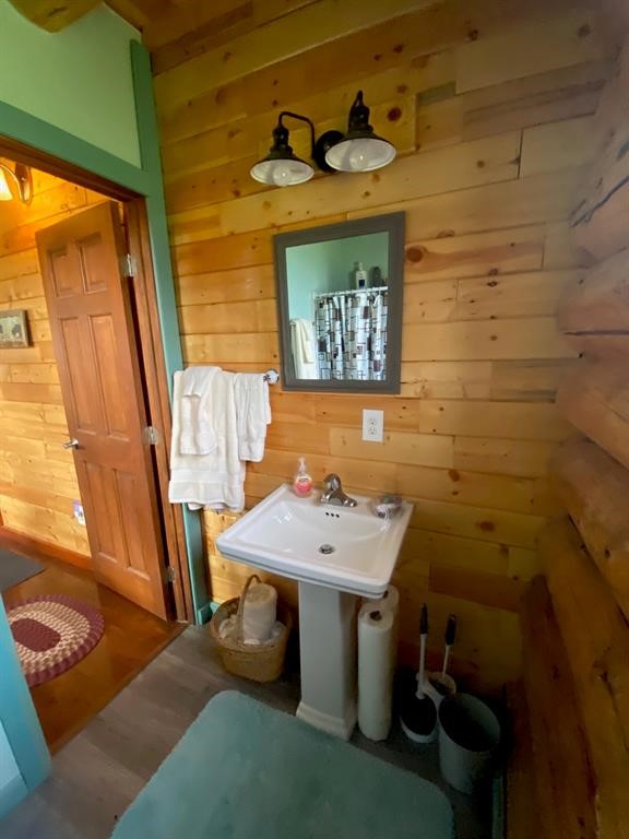 Ronan, Montana 59864, United States, 6 Bedrooms Bedrooms, ,3 BathroomsBathrooms,Residential,Pending,50911