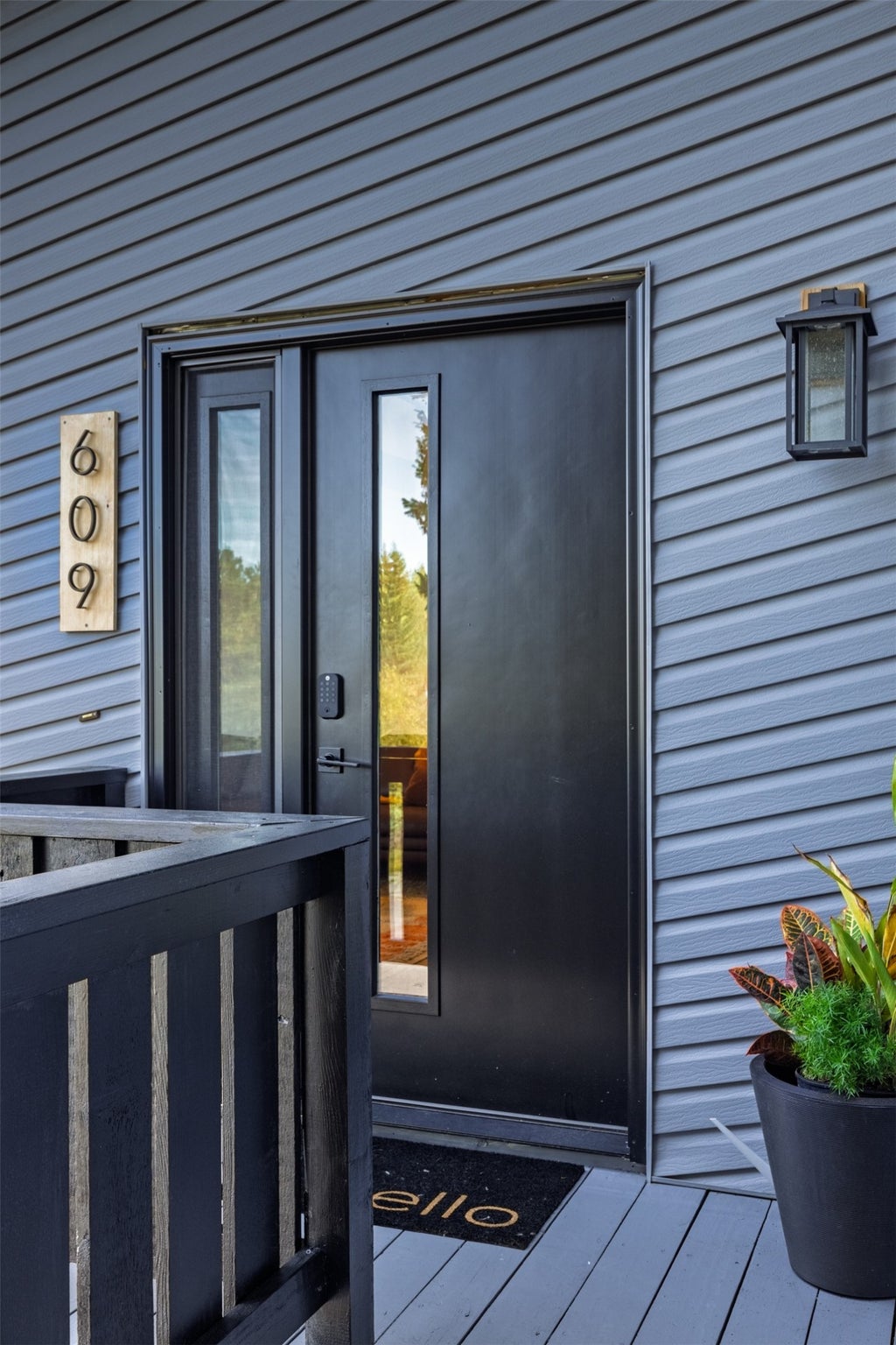 Photo of 609 S Sanders Street, Helena, MT 59601 (MLS # 30078836)