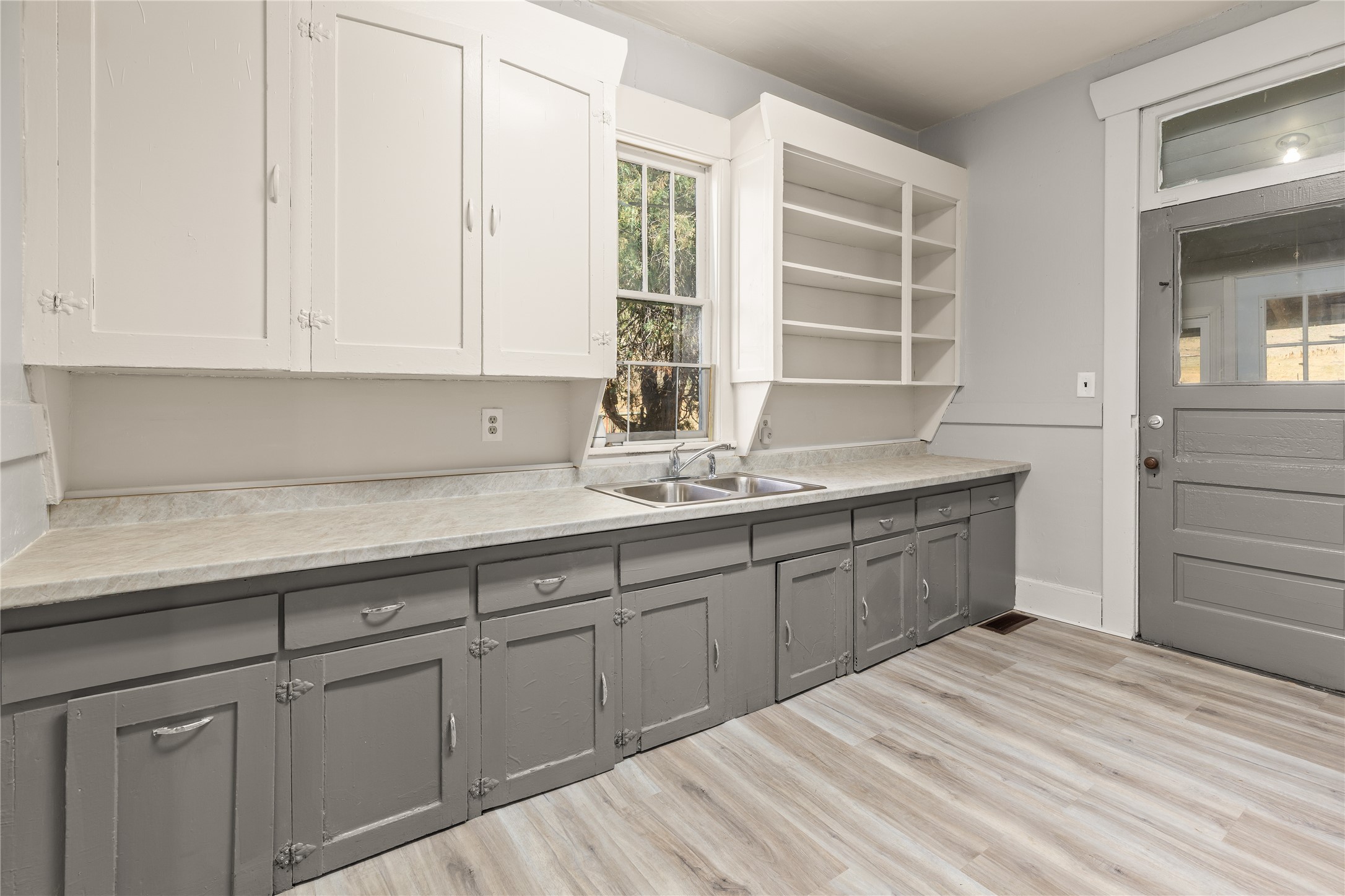 Clinton, Montana 59825, United States, ,Land,Active,214215