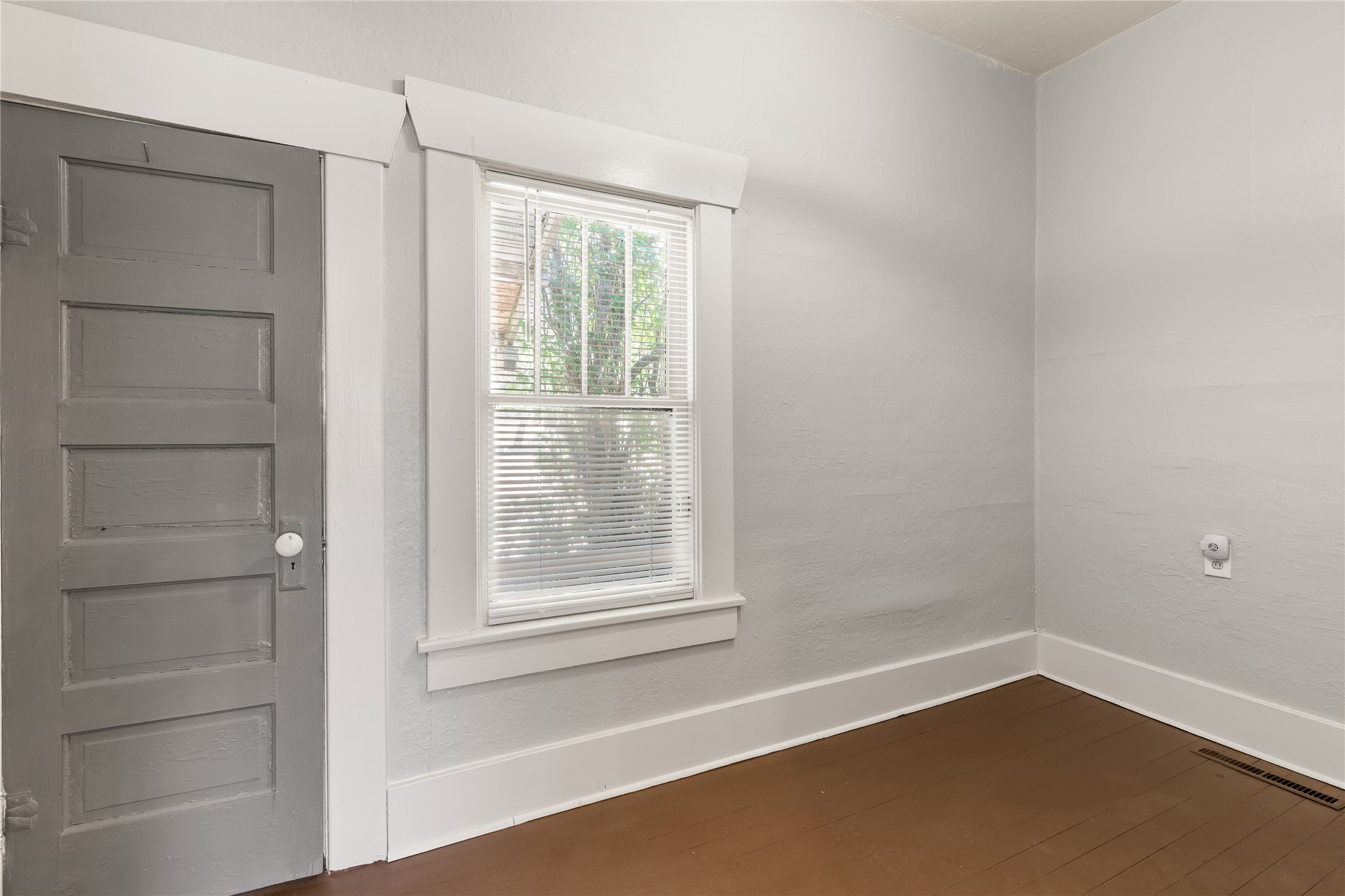 Clinton, Montana 59825, United States, ,Land,Active,214215