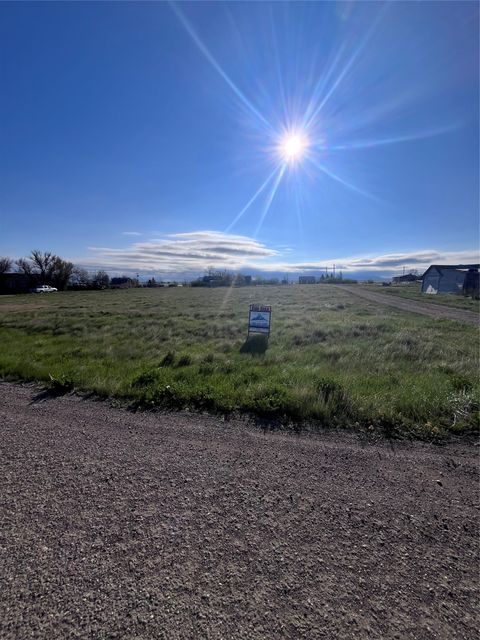 Tiny photo for 533 Fox Avenue, Sweet Grass, MT 59484 (MLS # 30071349)