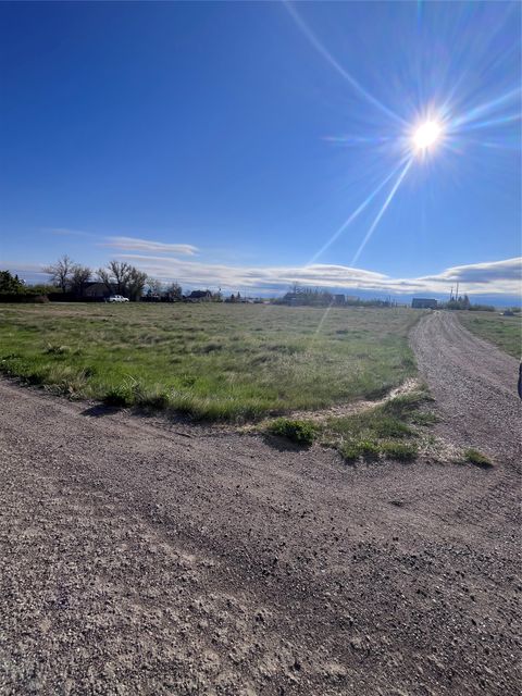 Tiny photo for 533 Fox Avenue, Sweet Grass, MT 59484 (MLS # 30071349)